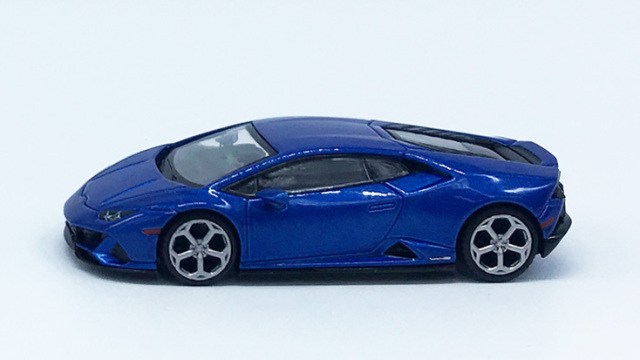 MINI GT 1/64 ランボルギーニ ウラカン EVO Blu Eleos(ブルー)