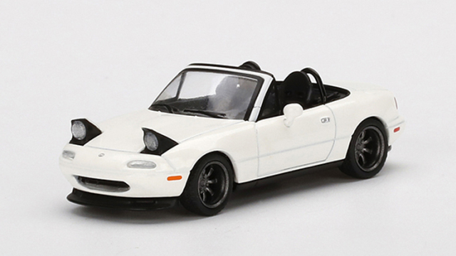 MINI GT 1/64 マツダ ミアータ MX-5 (NA) チューニングバージョン クラシックホワイト Fred's Garage Special(台湾限定)