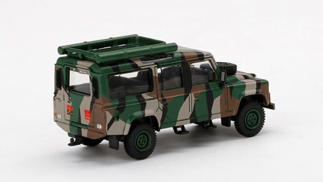 MINI GT No.108 ディフェンダー Amazon | MINI GT 1/64 ランドローバー ディフェンダー 110