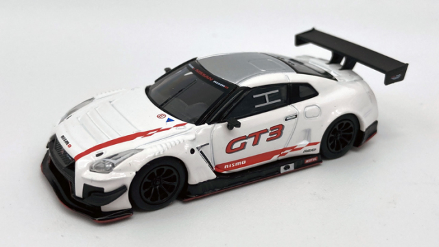 MINI GT 1/64 Nissan GT-R Nismo GT3 2018 プレゼンテーション(左ハンドル)