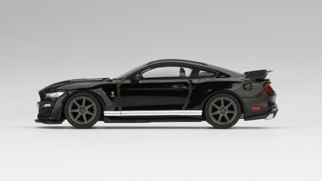 MINI GT 1/64 フォード マスタング シェルビー GT500 シャドウブラック