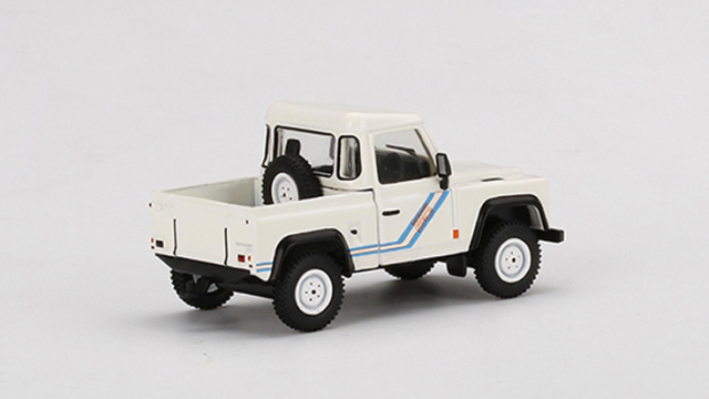 【レア未開封品】MINI GT ランドローバー ディフェンダー 90 トレーラー レア未開封品】MINI GT ランドローバー ディフェンダー 90