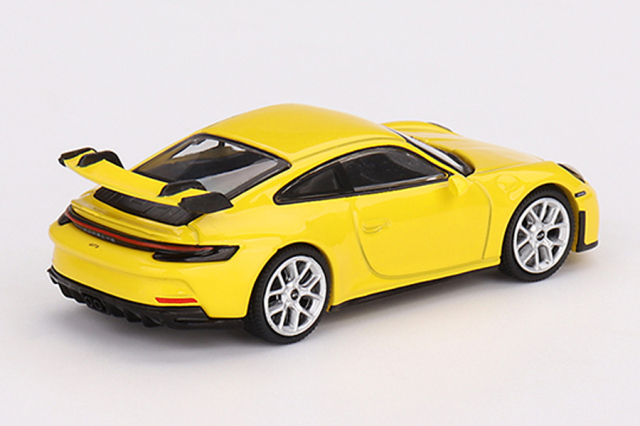 MINI GT 1/64 ポルシェ 911 (992) レーシングイエロー(左