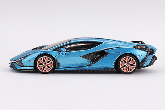 aki　年末年始セール！ランボルギーニ　シアン　FKP　37　青 MINI GT 1/64 ランボルギーニ シアン FKP 37 Blu Aegir(左