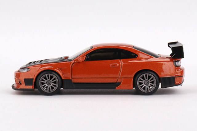 京商ミニッツ SILVIA S15（オレンジメタリック） Amazon | 京商 オートスケールコレクション ミニッツ 日産
