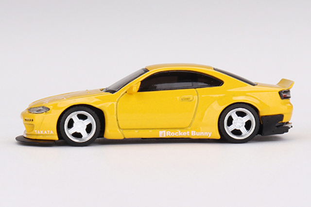 MINI GT 1/64 Rocket Bunny Nissan シルビア(S15) イエロー(右ハンドル