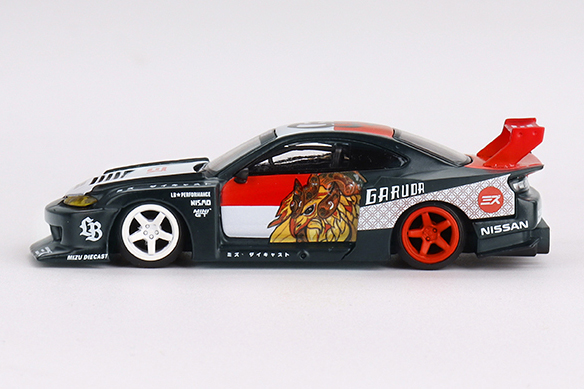 MINI GT 1/64 Nissan シルビア(S15) LB-Super Silhouette