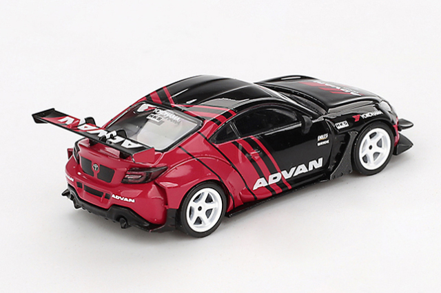 MINIGT GT-R ADVAN LBWK 限定品 Amazon | MINI GT 1/64 LB☆WORKS ニッサン GT-R R35 タイプ2