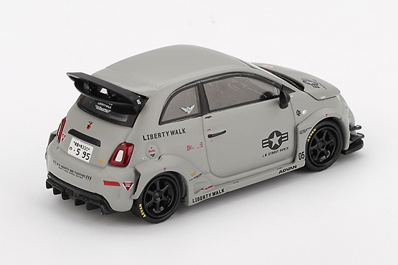 MINI GT 1/64 アバルト 595 LB-WORKS x Abas Works Fighters(左