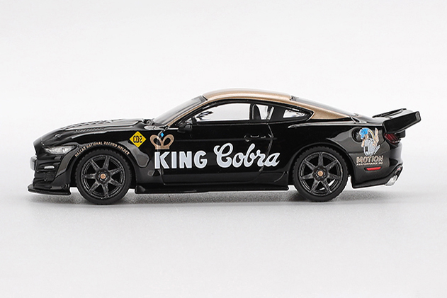 シェルビーGT500 ドラゴンスネークコンセプト ブラック/ゴールドチェイスカー MINI GT 1/64 シェルビー GT500 ドラゴンスネーク コンセプト ブラック