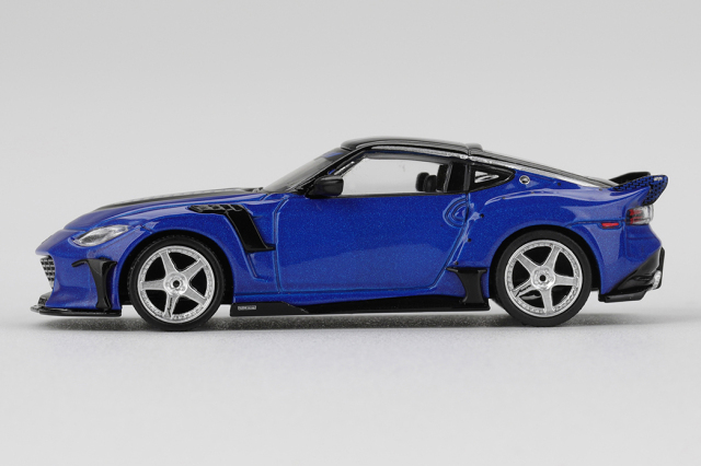 MINI GT 1/64 Nissan Z Veilside FFZ400 セイランブルー(左ハンドル