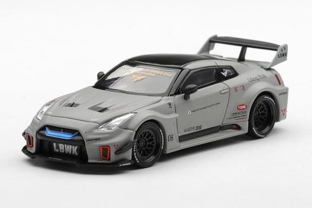 MINI GT 1/64 LB-Silhouette WORKS GT Nissan 35GT-RR バージョン1 マットグレー(左ハンドル)