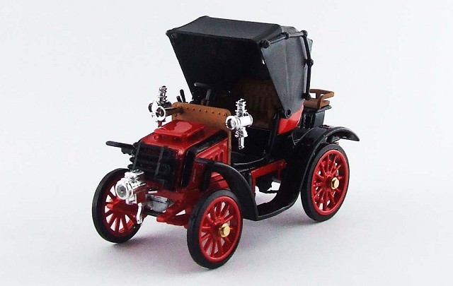 RIO 1/43 フィアット 8 CV 1901 レッド