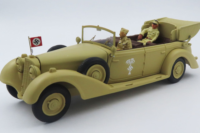 RIO 1/43 メルセデス ベンツ 770K アフリカ部隊 1941 エルヴィン・ロンメル/ドライバー フィギュア付