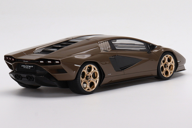 1/18 　ランボルギーニカウンタックLPI 800-4 カスタム 1/18 ランボルギーニカウンタックLPI 800-4 カスタム - メルカリ