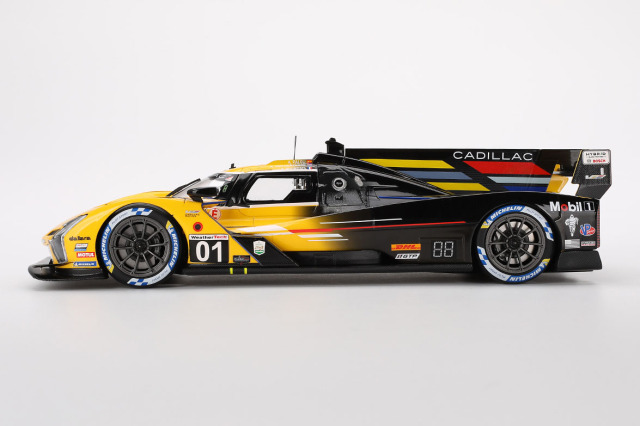 大型セールや時期 Top デイトナ24時間 IMSA R Vシリーズ. キャデラック 1/18 Speed キャラクター