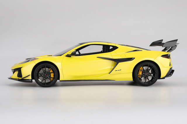 Top Speed 1/18 シボレー コルベット ZR1 Accelerate Yellow