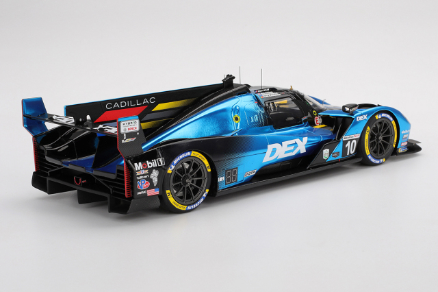 Top Speed 1/18 キャデラック Vシリーズ. R IMSA デイトナ24時間 2025