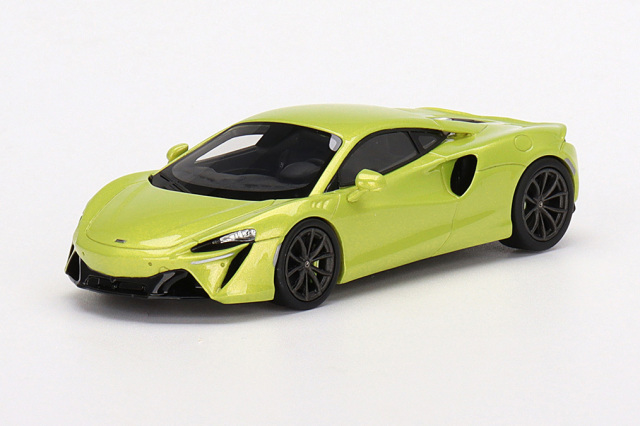 TSM MODEL 1/43 マクラーレン アルトゥーラ フラックスグリーン