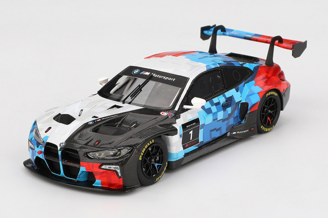 TSM MODEL 1/43 BMW M4 GT3 EVO プレゼンテーション