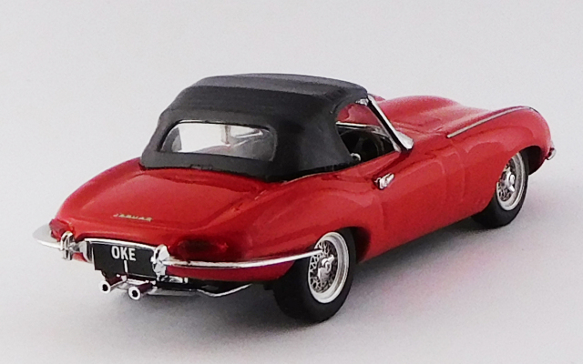 BEST MODEL 1/43 ジャガー E タイプ スパイダー エルトン・ジョン所有
