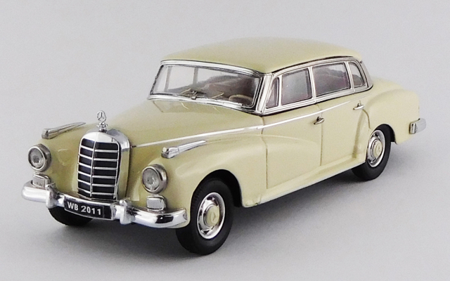 RIO 1/43 メルセデス 300 L 1951 "アデナウアー”ホワイト