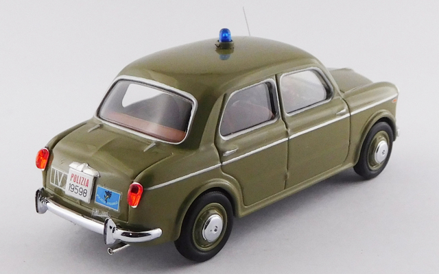 激レア】イタリア RIO社製FIAT1100/103E 2台 激レア】イタリア RIO社製
