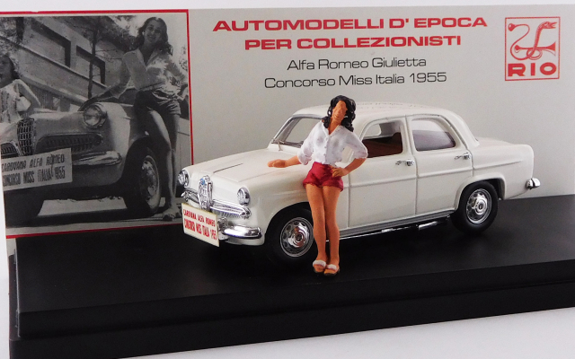 RIO 1/43 アルファロメオ ジュリエッタ　ミス・イタリア 1955