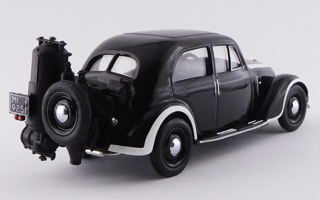 RIO 1/43 フィアット 1500 代用ガス仕様車 1939 - サンリッチジャパン