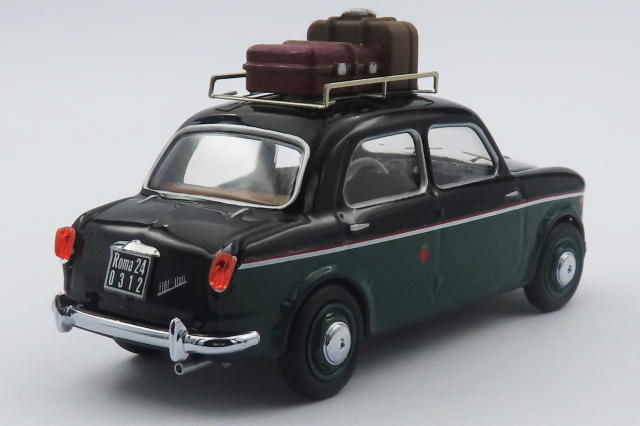 RIO 1/43 フィアット 1100 ローマ タクシー 1956 ラゲッジラック付き