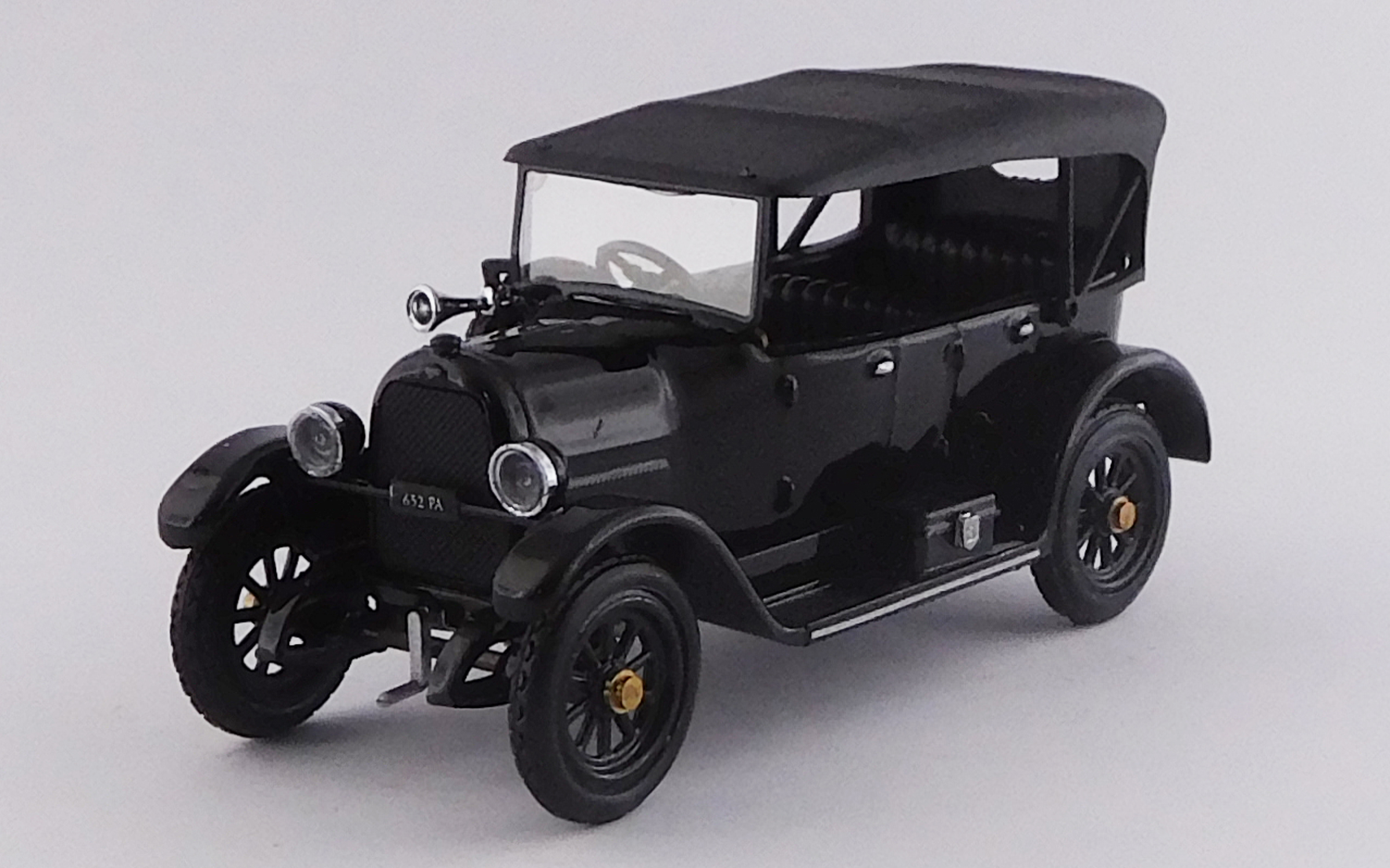RIO 1/43 フィアット 501 1919 - La Saetta del Re - ブラック