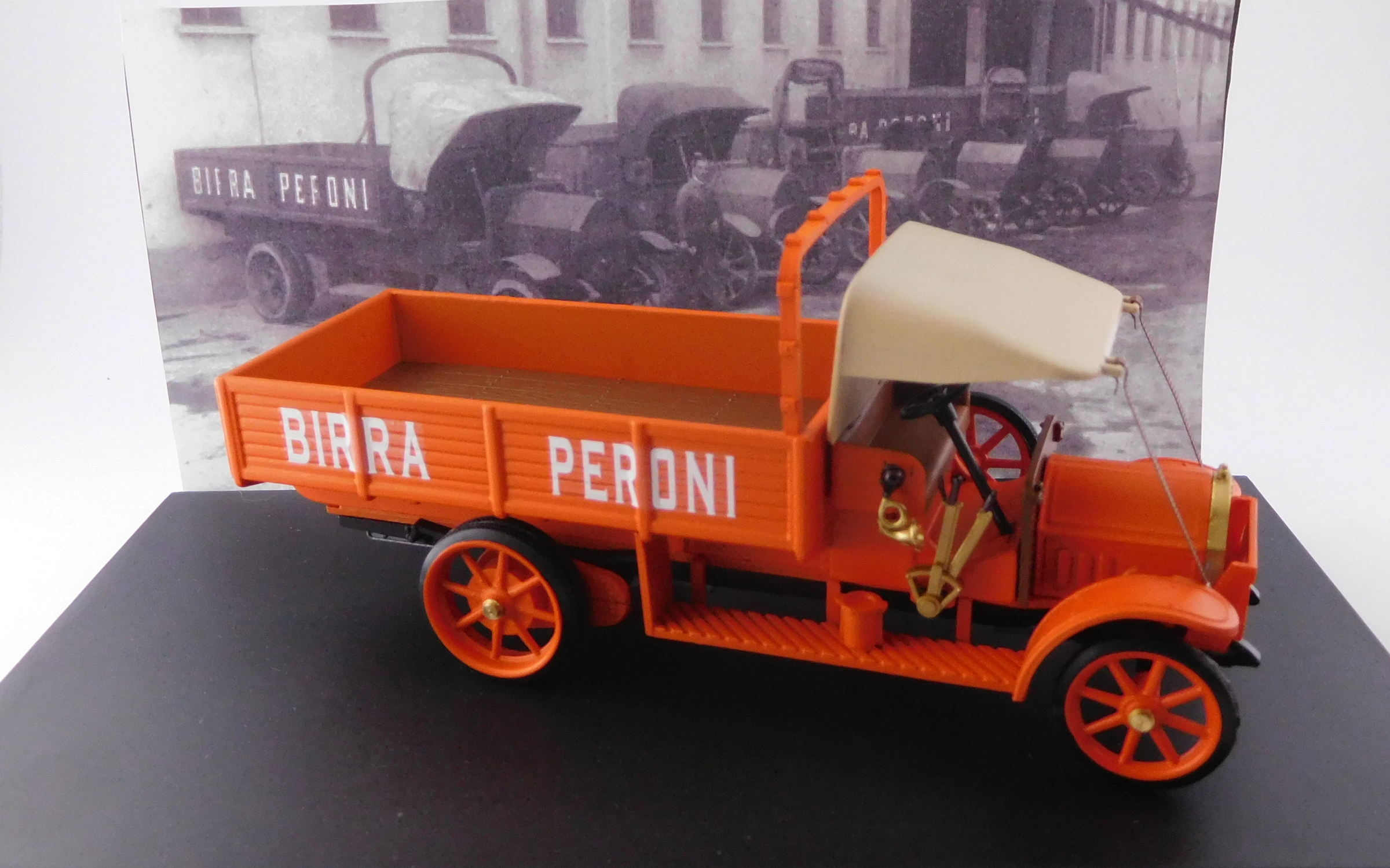 RIO 1/43 フィアット 18 BL "BIRRA PERONI”