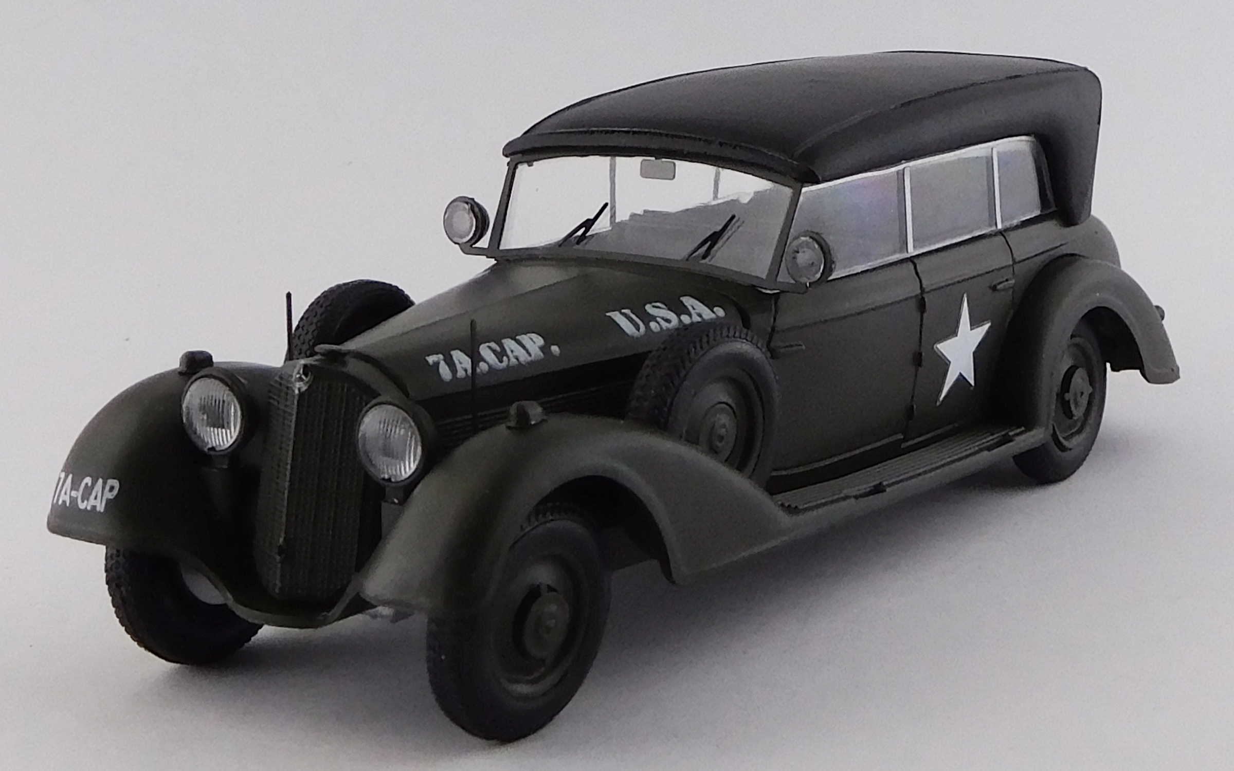 RIO 1/43 メルセデス 770W アメリカ陸軍 1945