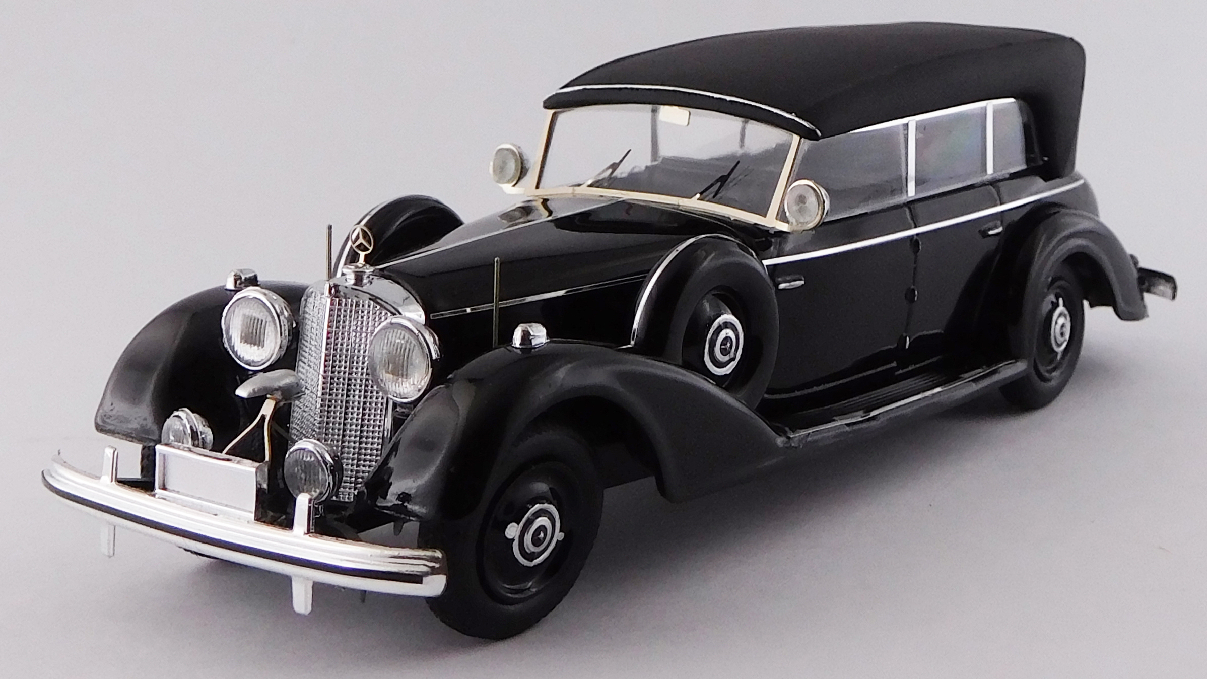 RIO 1/43 メルセデス・ベンツ 770K W150 Offener Tourenwagen 1941 レジン製ルーフ
