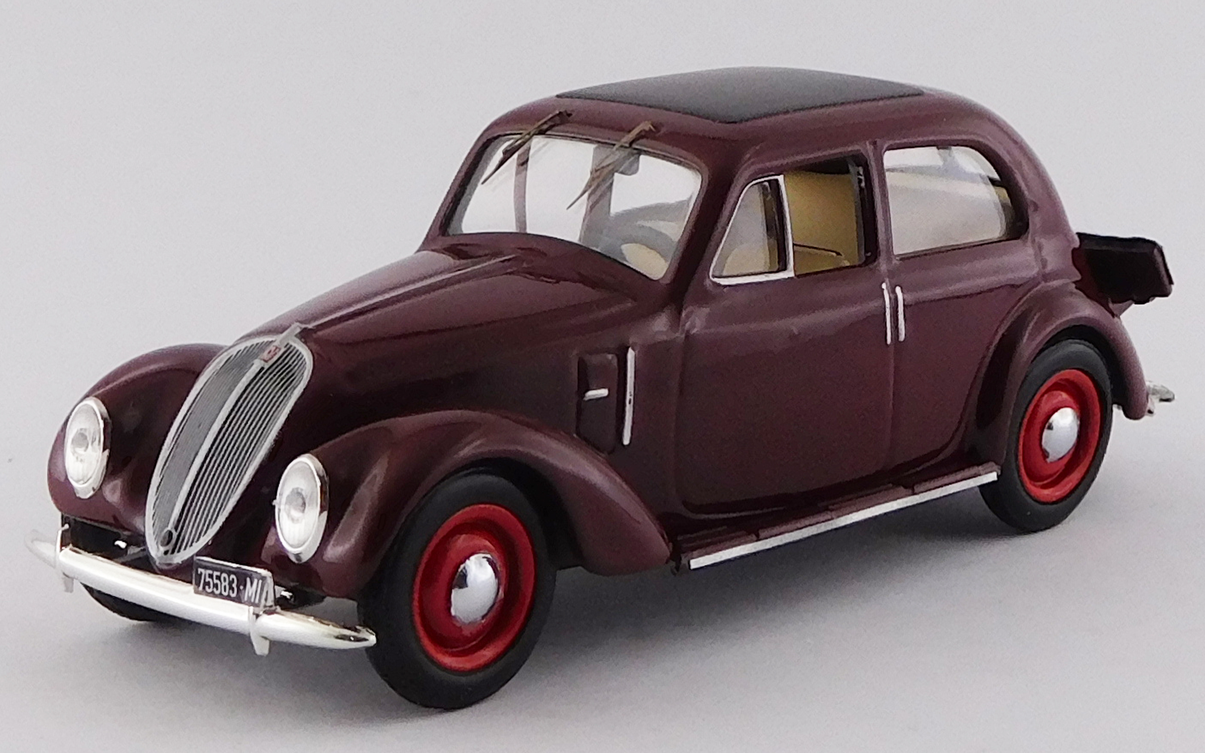 RIO 1/43 フィアット 1500 6C 1935