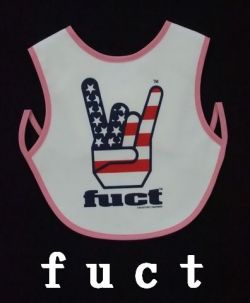 【ｆｕｃｔ】ファクト　 よだれかけ【スタイ】　ベビー用品/ピンク