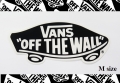 VANS（バンズ）　ステッカー　OFF THE WALL　BLACK/Mサイズ