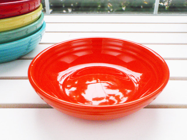 【BAUER POTTERY 】 ドッグボウル オレンジ BAUER BERRY BOWL （陶器製フードボウル） オレンジ