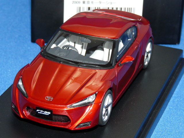 CAM@ （スペシャルモデル） 1/43 トヨタ FT-86 コンセプト 東京モーターショウ 2009 （レッド）