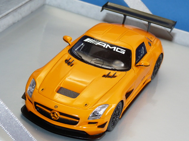スパーク製 （ミュージアム特注） 1/43 メルセデスベンツ SLS AMG GT3 2011 （オレンジ） 限定500台