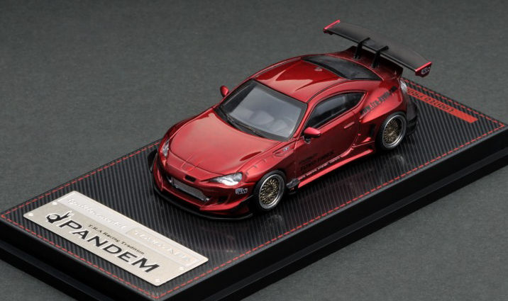 イグニッション 1/64 PANDEM トヨタ 86 V3 （レッドメタ）