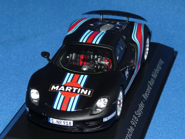 スパーク製 （ポルシェ・ミュージアム特注） 1/43 ポルシェ 918 スパイダー マルティニ 2013 Record Run Nurburgring No.15 限定918台