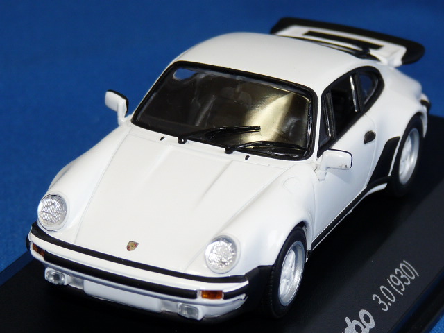 ミニチャンプス製 （ディーラー特注） 1/43 ポルシェ 911 (930) ターボ 3.0 （ホワイト） 限定500台