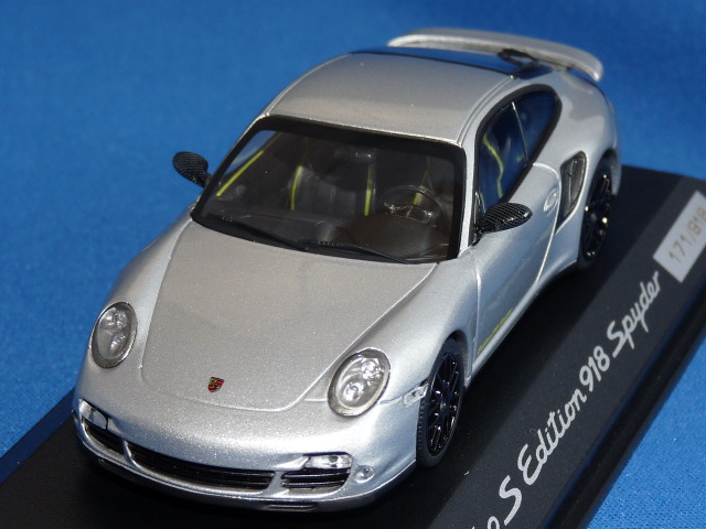 ミニチャンプス製 （ディーラー特注） 1/43 ポルシェ 911 （997/セカンド） ターボ S ”Edition 918 Spyder” （シルバー）