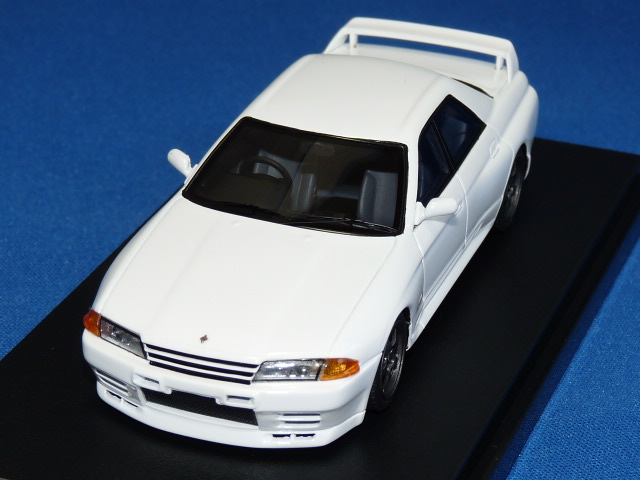 ミラージュ （キッドボックス特注） 1/43 ニッサン スカイライン GTB-4 （ホワイト）