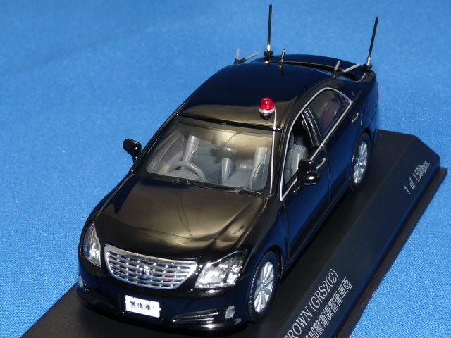 レイズ 1/43 トヨタ クラウン (GRS202) 2009 警視庁警備部警衛課警衛車両