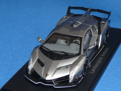 京商 1/43 ランボルギーニ ヴェネーノ （グレー/ホワイトライン）