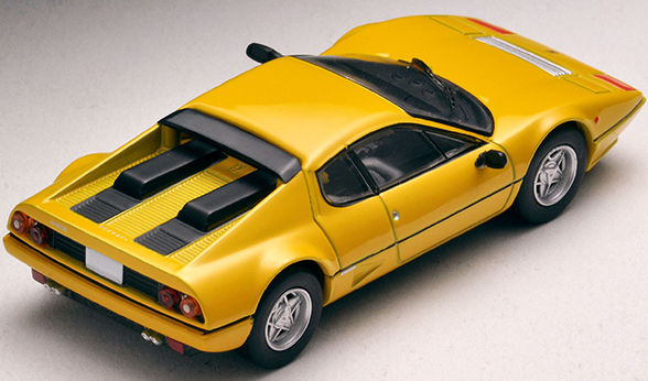 トミカリミテッドヴィンテージNEO 1/64 フェラーリ 512 BBi （黄）
