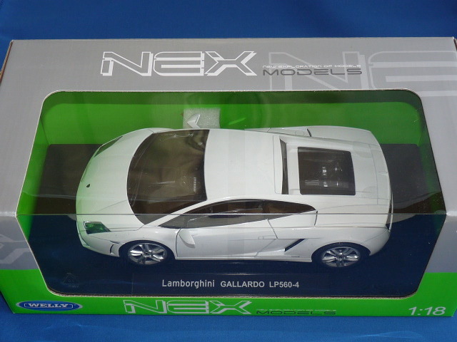 京商 ウェリー NEX モデルズ ランボルギーニ ガヤルド LP560 1/18 WELLY 1/18 ランボルギーニ ガヤルド LP560-4 （ホワイト