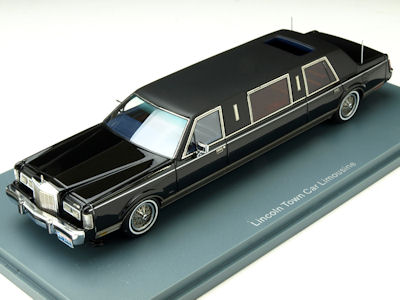 2003 リンカーン タウンカー LIMO 120in ストレッチ リムジン 黒 1/28 2003 リンカーン タウンカー LIMO 120in ストレッチ
